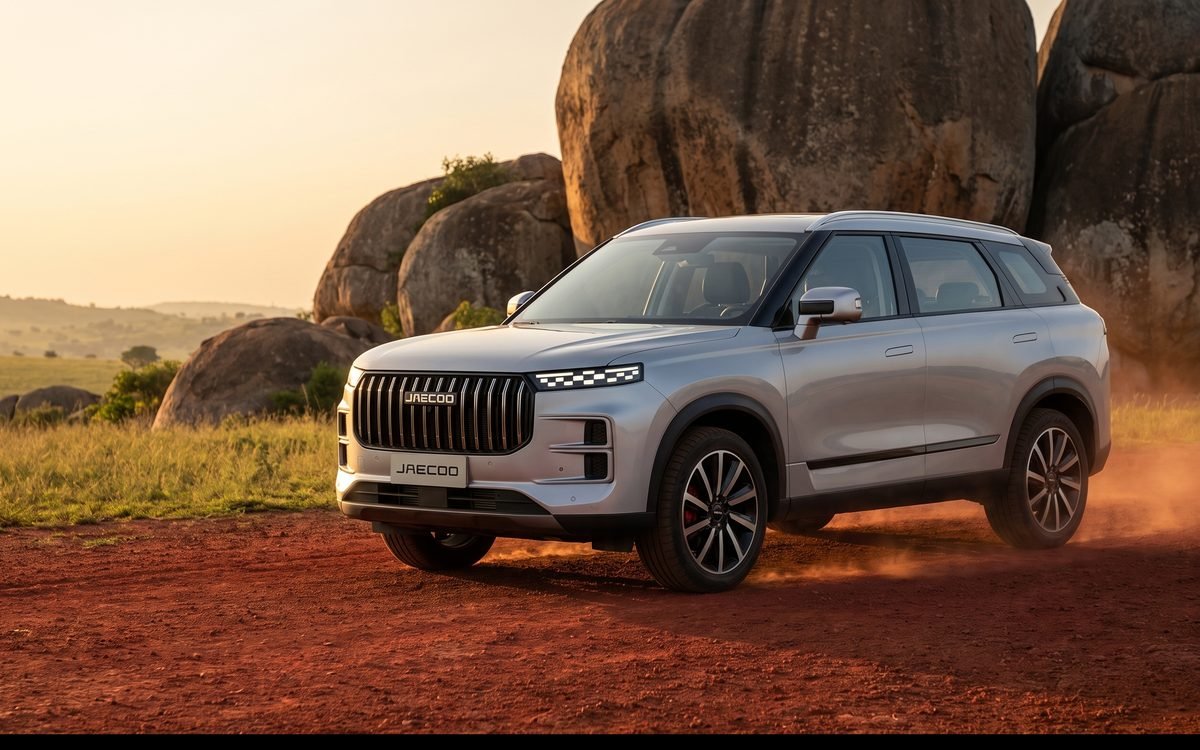 JAECOO J7 on the Jos Plateau at golden hour